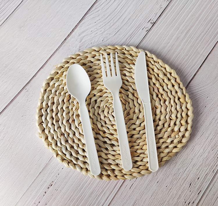 Greenworks 2022 HJ-PLA-09(CWN)7 inch biodegradable compostable CPLA Sturdy disposable cutlery Kit sets with eco friendly fork spoon and knife tableware set